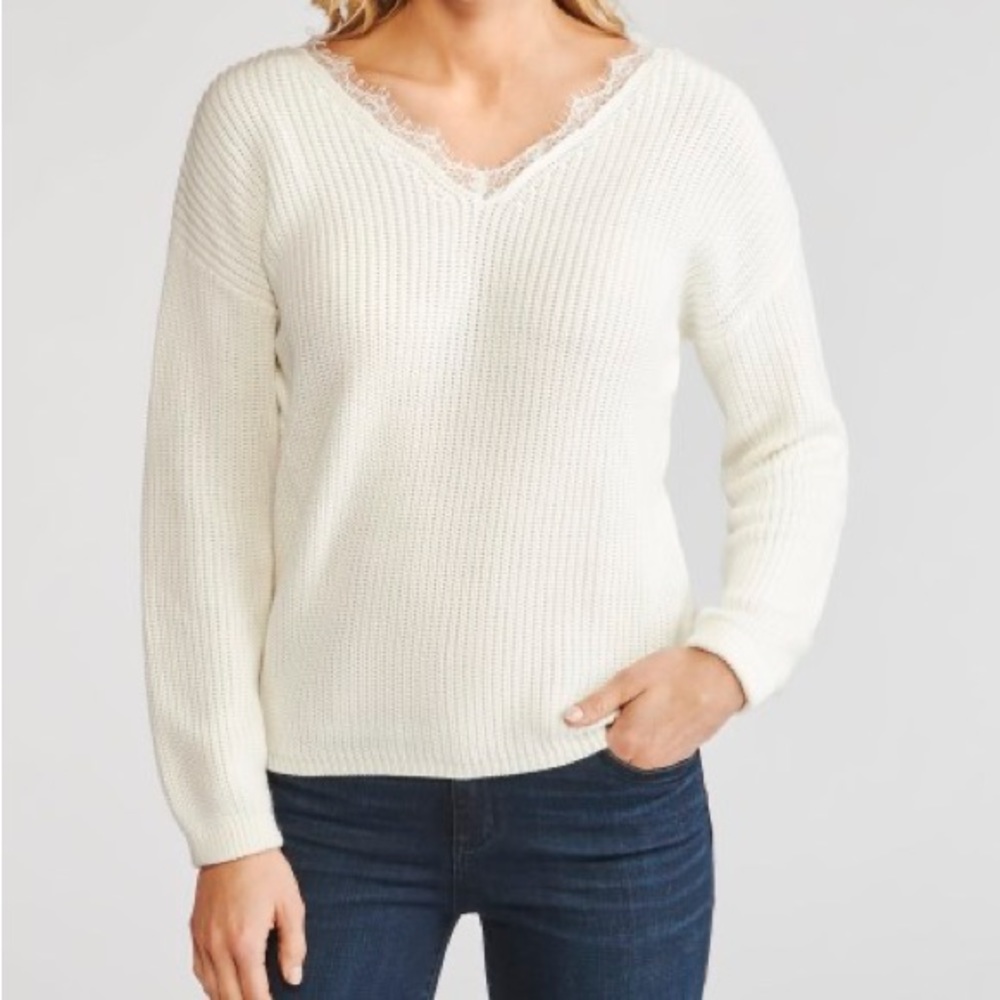 Skies Are Blue Lace Trim V-Neck Sweater in Ivory, Size Small